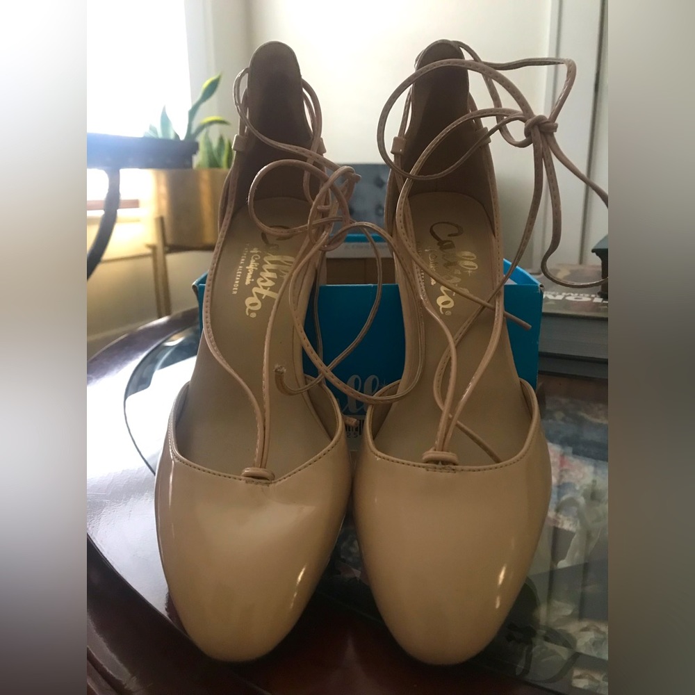 Callisto of California Laced Block Heels